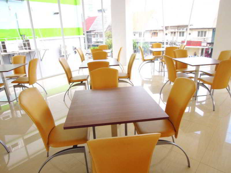 Whiz Hotel Cikini Τζακάρτα Εξωτερικό φωτογραφία